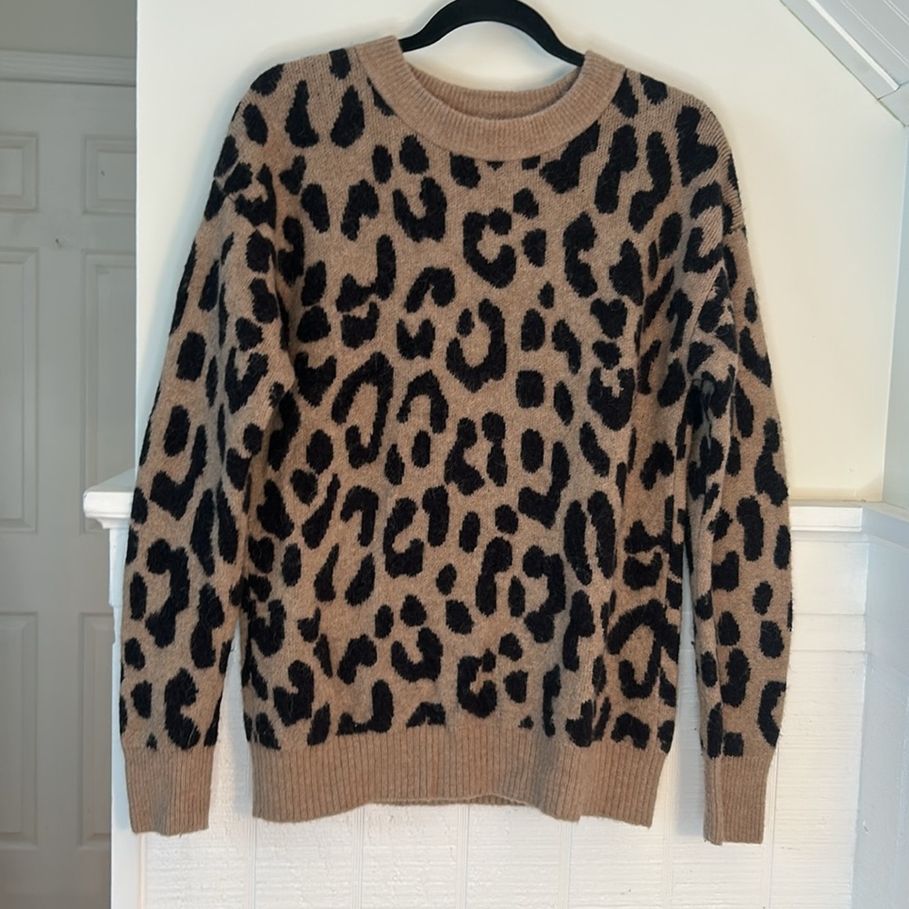 J. Crew Leopard Print Crewneck Merino Wool Alpaca Blend Sweater Women’s Small - Picture 2 of 10